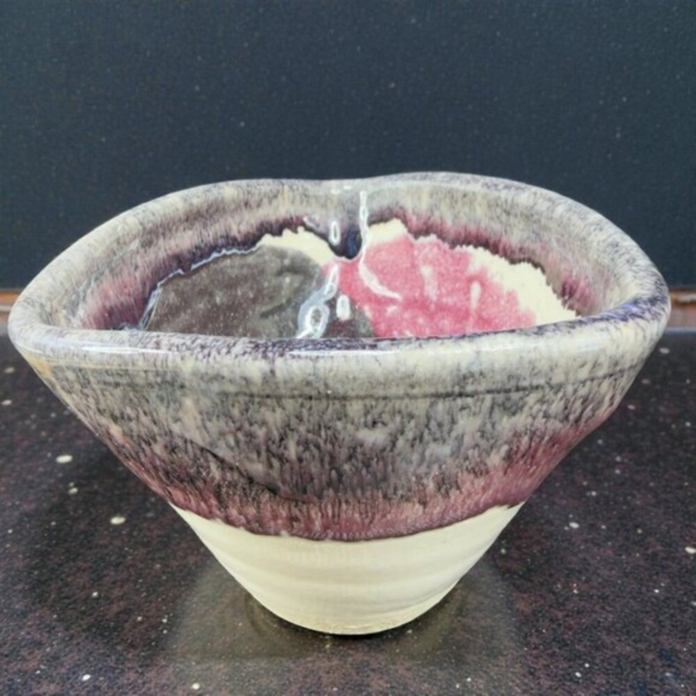 Vintage Hand Made Studio Art Pottery Signed‎ Lisa Heavy Drip Glaze Salsa Dish